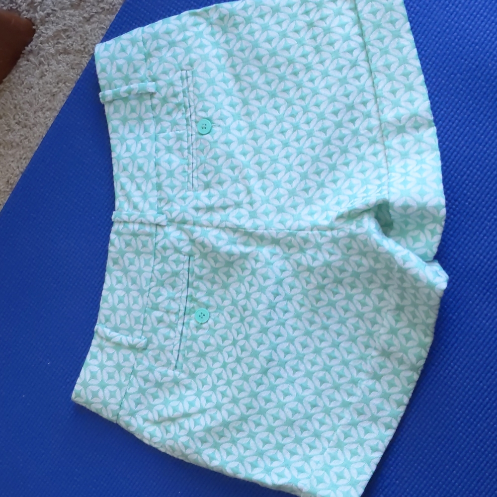 Pattern Shorts - Picture 4 of 4